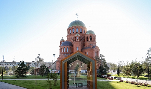 Вандалы положили глаз на новый сквер в центре Волгограда