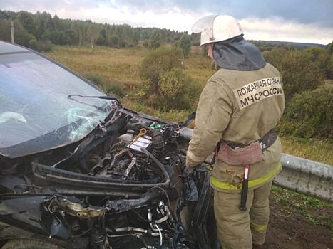 Водитель Kia пострадал в двойном столкновении