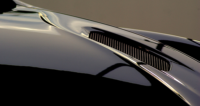 Aston Martin создал самый мощный суперкар с ручной коробкой передач