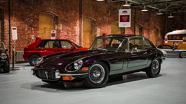 В России продается раритетный Jaguar E-type как у Брижит Бардо