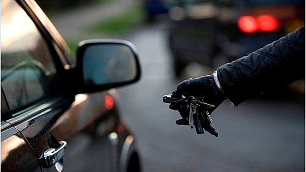 В районе чепецкого кладбища поймали автоугонщика с признаками опьянения