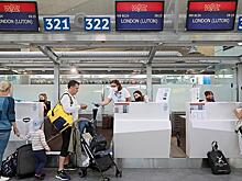 Число россиян, желающих покинуть страну, достигло уровня 1991 года