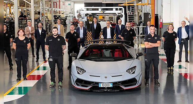 Lamborghini выпустил 10-тысячный Avendator