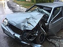 В Алексеевке водитель легковушки врезался в КамАЗ